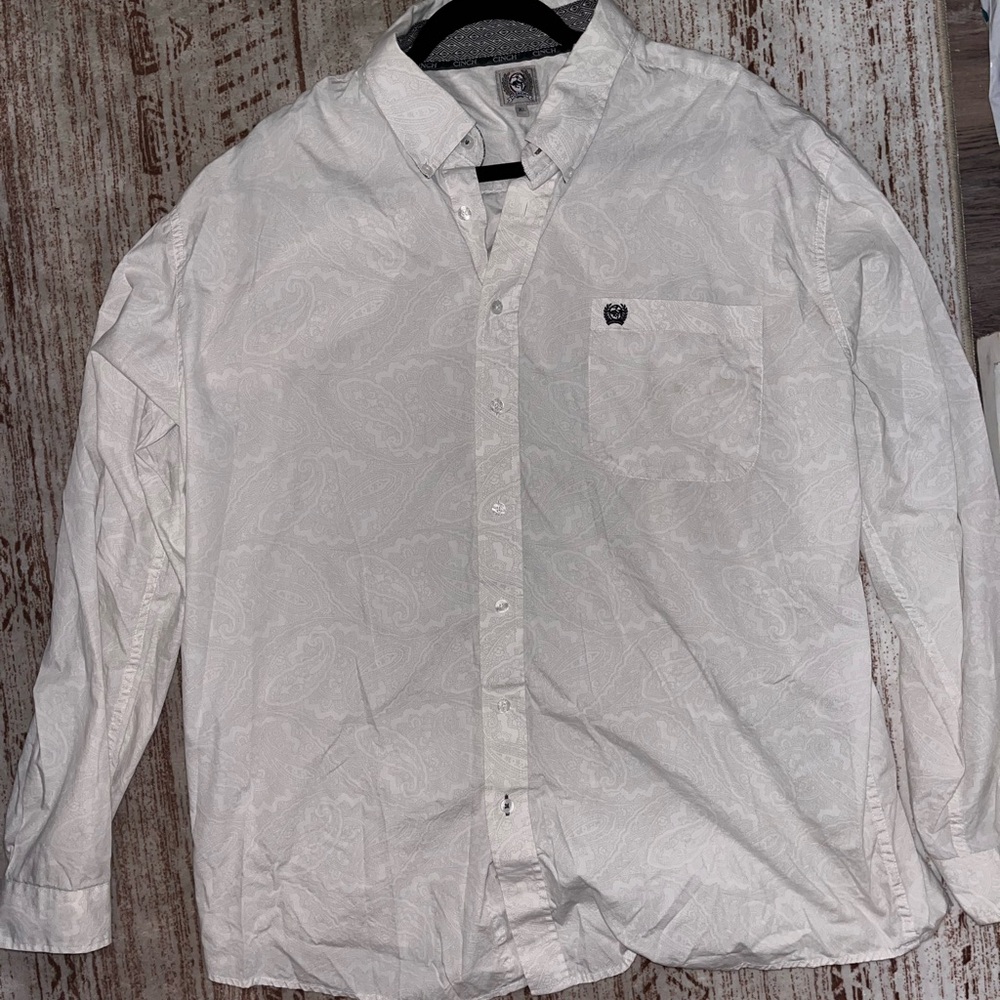 White Paisley Cinch Long Sleeve Button Up